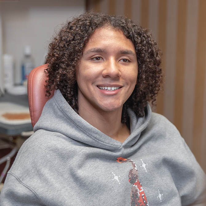 Free Invisalign Scan & Smile Simulation